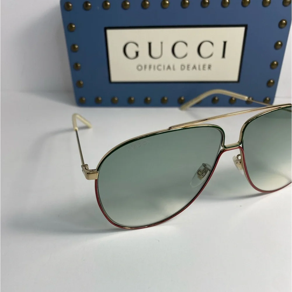 GUCCI Green Aviator Men's Sunglasses
GG0440S 004 61 - Picture 11 of 16